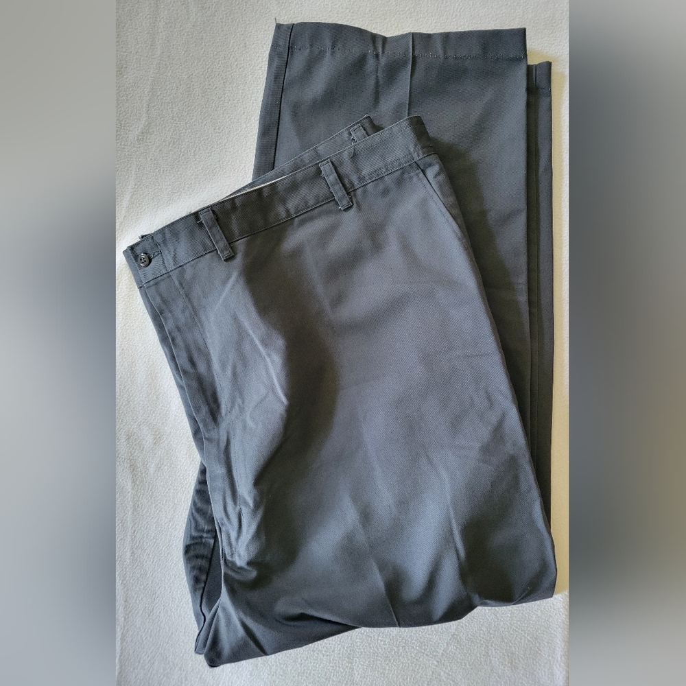 Men's Gray Pants 52x28 Brand New, Never Worn